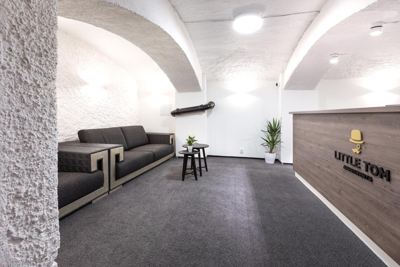 Little Tom Apartments Praga Esterno foto