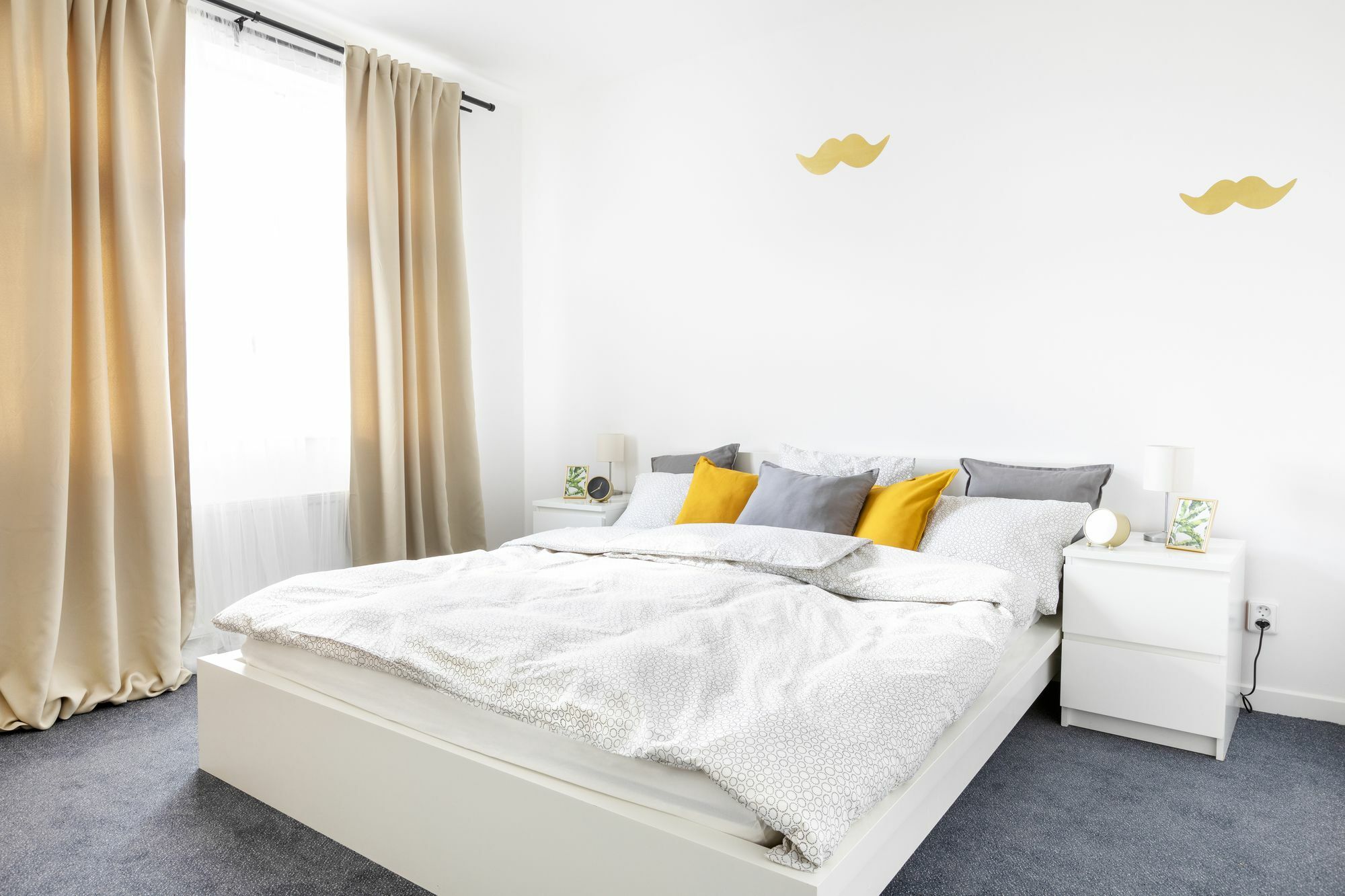 Little Tom Apartments Praga Esterno foto